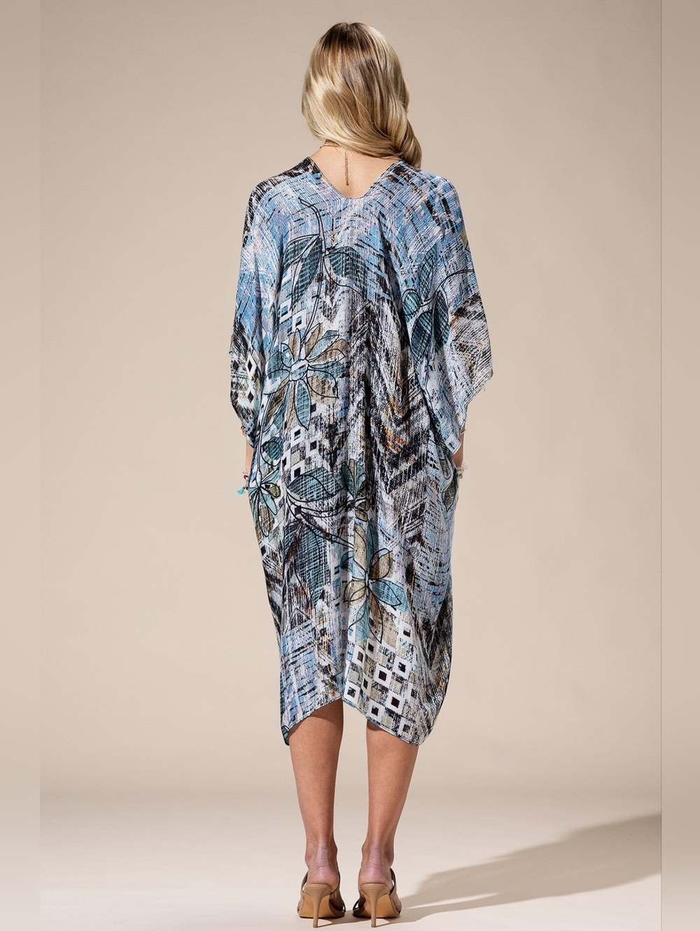 Abstract Boho Floral Open Front Swimsuit Coverup or Kimono Lightweight NWT - Picture 3 of 7